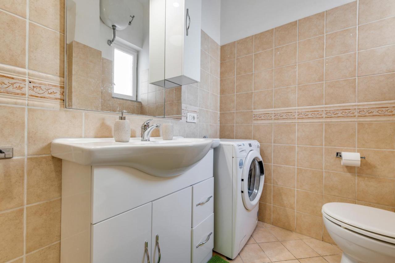Dimora Desiderio Apartamento Nápoles